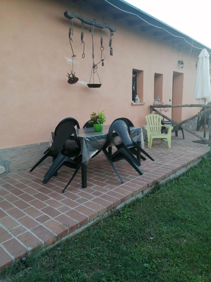 Casale Cavatella Panzió Sermoneta Kültér fotó